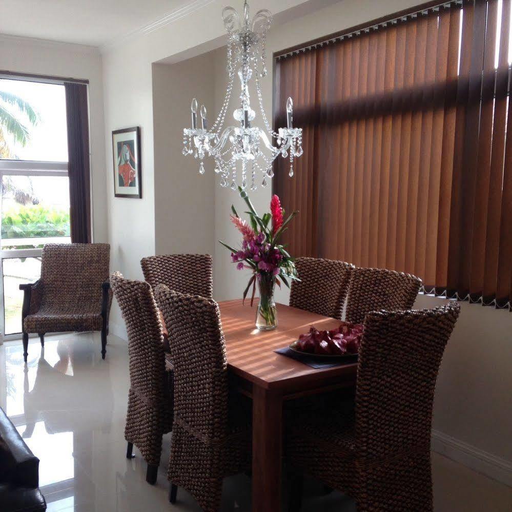 Whispering Seas Jamaica Apartman Ocho Rios Kültér fotó